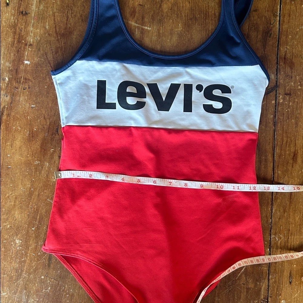 Small Levi’s Colorblock Logo Bodysuit Red White Blue Stretch One-Piece - Picture 9 of 9